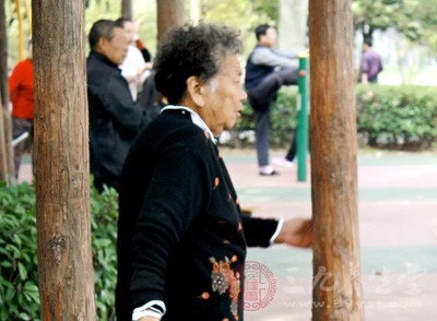 中老年养生保健知识 中老年人要这样养生